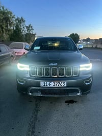 جيب لاريدو ٢٠١٩ لمتدد فول مواصفات بيها قطعتين بدون دواخل بغداد انكليزي...