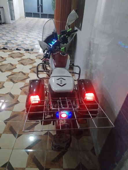 سلام عليكم
سيفان الون ابيض
موديل 2022
اوراق كامله
مجنبز فول
كهرباءياته كله شغاله
جنط صفح
بي دروعه امامي خلفي
عنوان هيت
رقم ***********
وتساب وتصال
