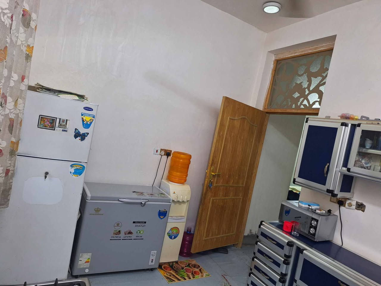 بيت طابو زراعي المساحه ٢٥٠ سند ٢٥   عرض الشارع ١٠   كامل من الخدمات ابي كهرباء ومجاري نقص بي الصاله والمطبخ  طابوك درجه اول رفت ٦٠ ب ٥٠ صب مركزي بناء ٢٠٢٢ بكرلي قرب جامع سلمان لمحمدي قطع بيت برتو
*********** 
السعر ٨٠
