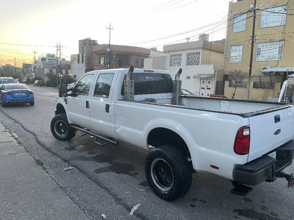 Ford f 350 2008
گێڕ تۆماتیک V10   4×4
*********** أربيل, العراق
