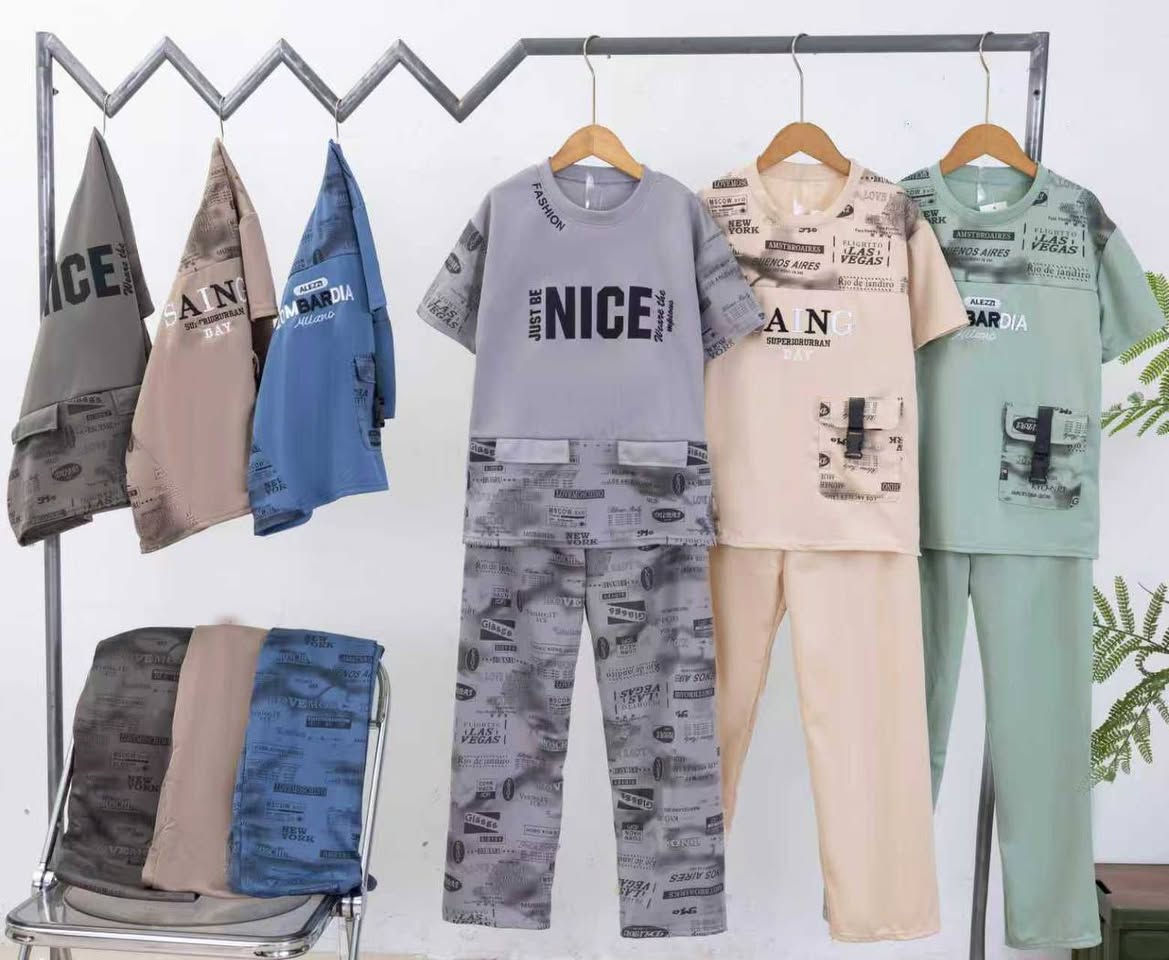 تراك ولادي خامة حجرية اصلية 
قياس 
15-16-17
يلبس 5-8 سنة 
السعر (48) الف

https://t.me/+ihVgqBVN8uo4MDRi


**إذا كنت صاحب هذا الإعلان وتريد حذفه لأي سبب، رجاءا أرسل رسالة إلى الدعم الفني**