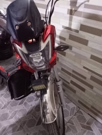 يوجد دراجة شحن للبيع هارلي نضيفه جدا بطاريات جديدة العنوان الوشاش شارع...