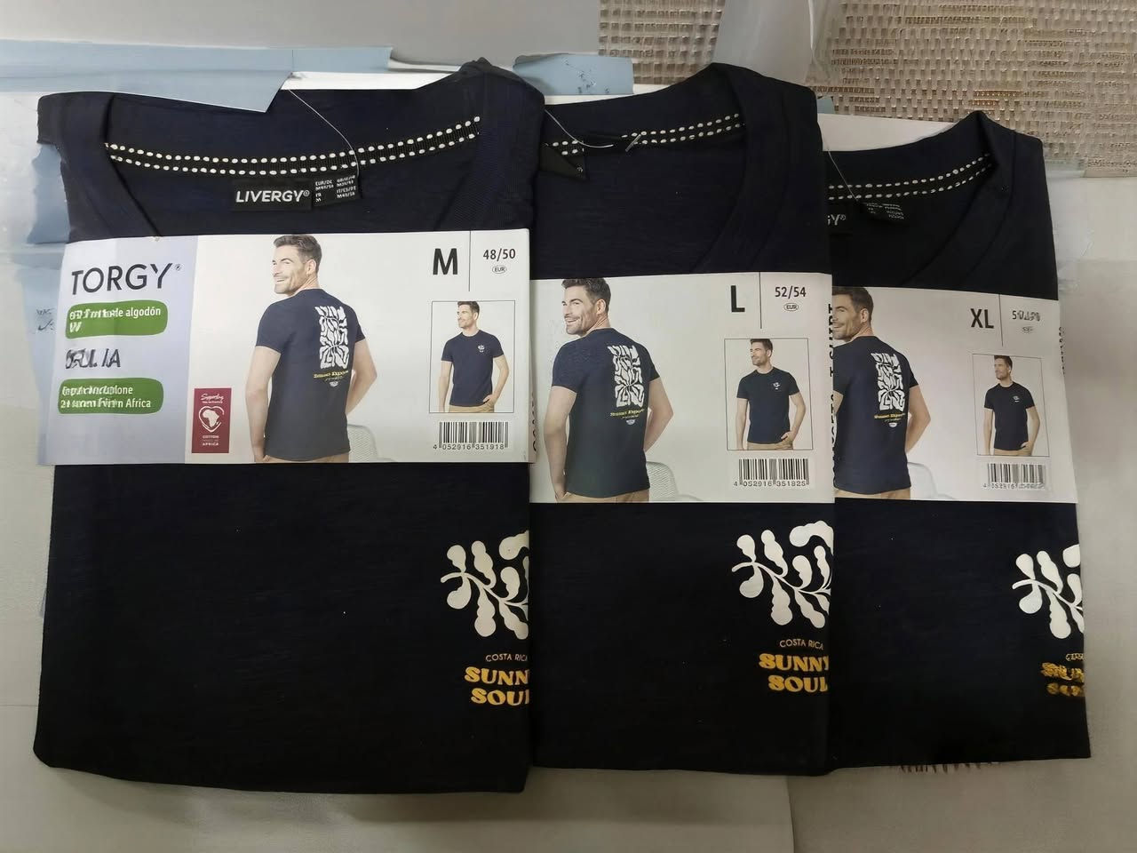 تشكيله لطيفه من #التشيرتات_رجالي من ماركة #ليدل_ألماني الخامة ولكولتي قطني جمال القطع شي أحلى من شي قطع مميزه جميع الموديلات والقياسات موضح داخل المنشور متابعيني العسلس
#توصيل_بغداد_محافظات 

#اكسبلور_فولو_ملابس_تشيرتات_رجالي 

#اكسبلور_فولو_ملابس_ريغال_تاتش

#ريغال_تاتش


**إذا كنت صاحب هذا الإعلان وتريد حذفه لأي سبب، رجاءا أرسل رسالة إلى الدعم الفني**