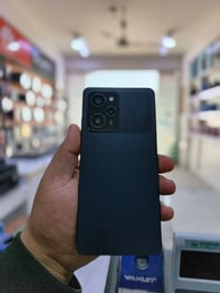 بوكو X5 برو فايف جي • ٢٥٦ • رام ١٢