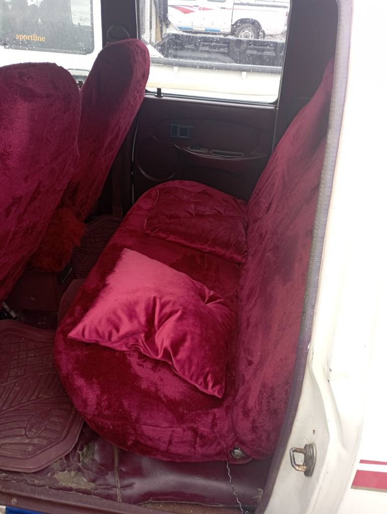 پیکاپ دیر مۆدیل 2007 بئ بۆیاخ سەنەوی ئەسڵ سەیارەکە  گیڕو مەکینەی  بەشەرت هەیکەلی بەشەرت بئ بۆیاخ مەکینە بەخ ***********5 أربيل, العراق
