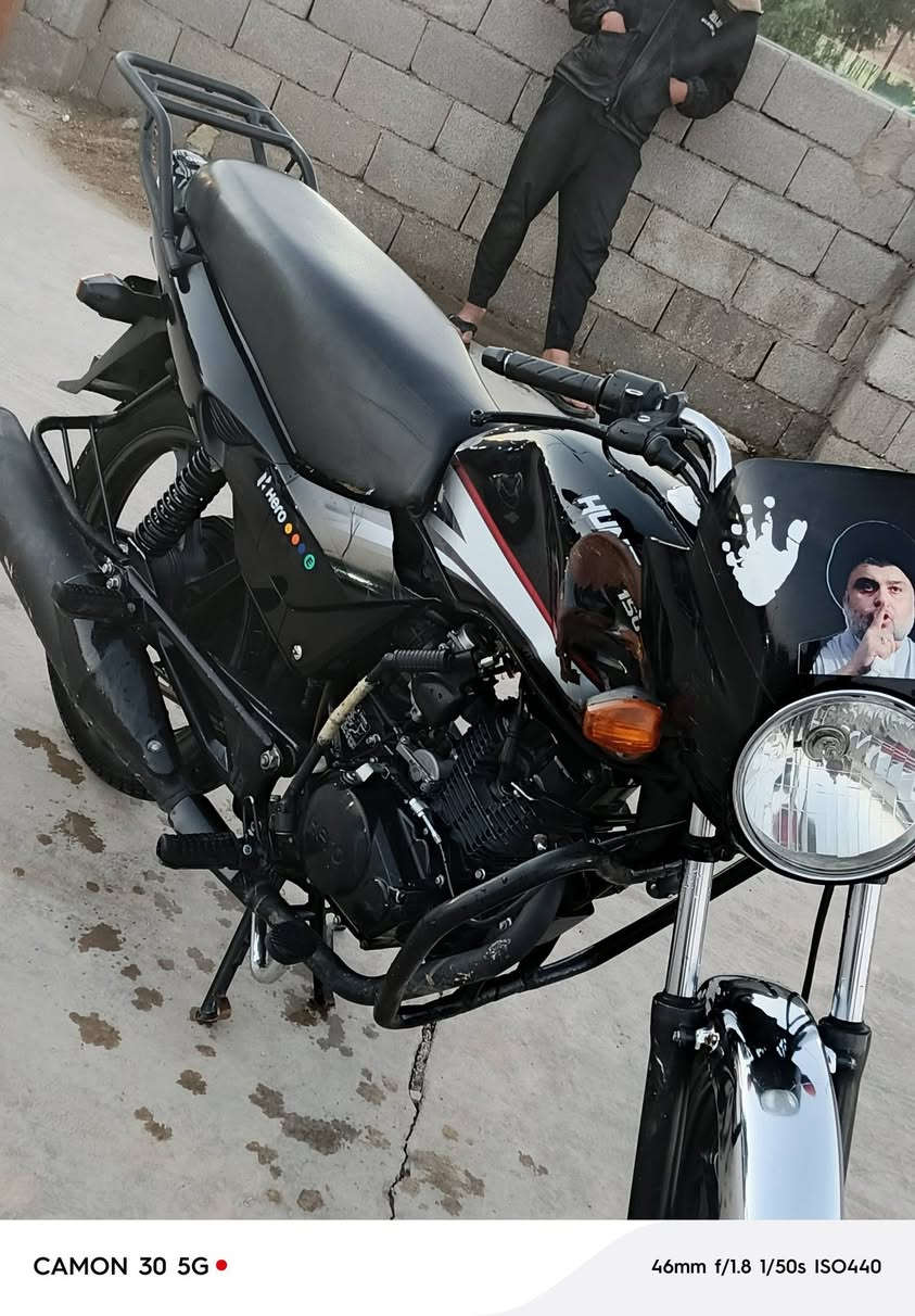 السلام عليكم هيرو للبيع اوراق موديل 23 بمليون و600 وبيها مجال حق الجيه هذا رقمي *********** ماكينه كفاله ما مفتوح بها برغي ما عدا بها ضربه بالتانك صغيره
