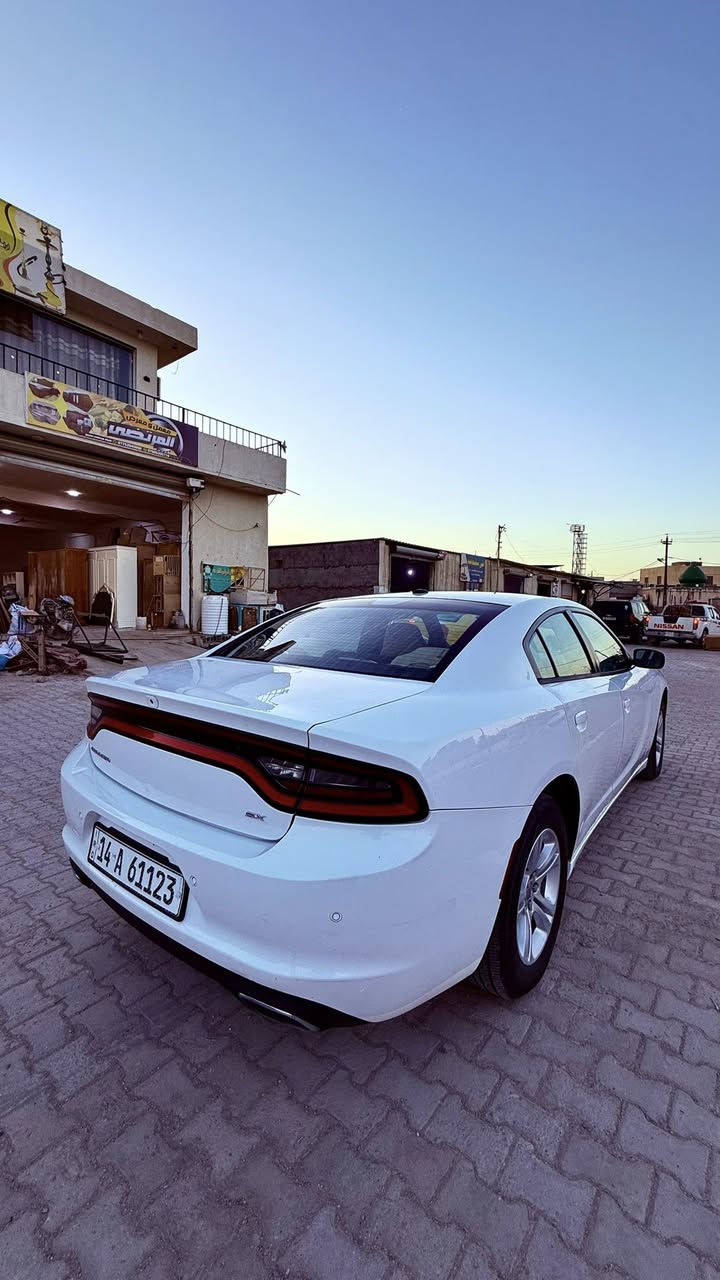 السلام عليكم جارجرSXT مديل 2018 اصل رقم بصره سنويه لل30 حادث سطحي جاملغ وبنيد بدون دواخل شواصي كفاله وبيهه بابين كلير بدون فتح صور الحادث والسونار بلمنشور مكينه وكير كفاله لايت زنون حداديه تمام تبريده ثلج بلادي مامحور مشط بلاد السعر 187 مكان السياره البصره القرنه ***********
