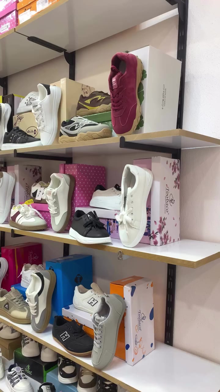 #ماسة
عرض خاص🤩حذاء سبورت فقط ب 10 الاف
خدمة توصيل 🚚 لكل العراق ب 5 الاف
العنوان /الأنبار _عنه_مقابل مجمع المختار محل ماسة
#اكسبلور
#اكسبلور_فولو 
#تخفيضات


**إذا كنت صاحب هذا الإعلان وتريد حذفه لأي سبب، رجاءا أرسل رسالة إلى الدعم الفني**