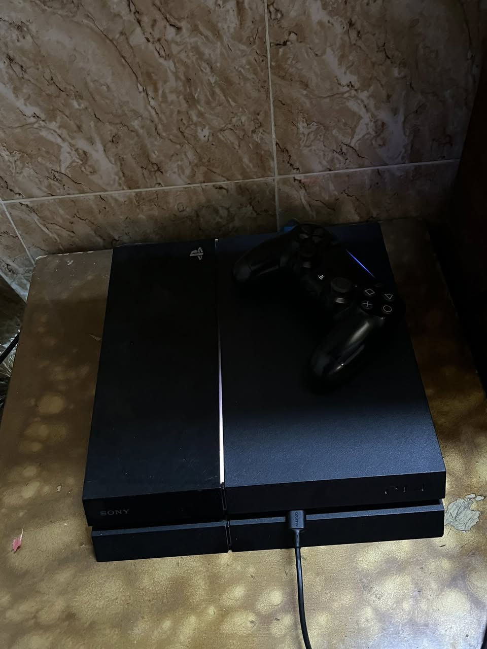 بلي فور للبيع مفتوح تنضيف وشرط انطي وبسعر مناسب شراي يجي خاص***********
