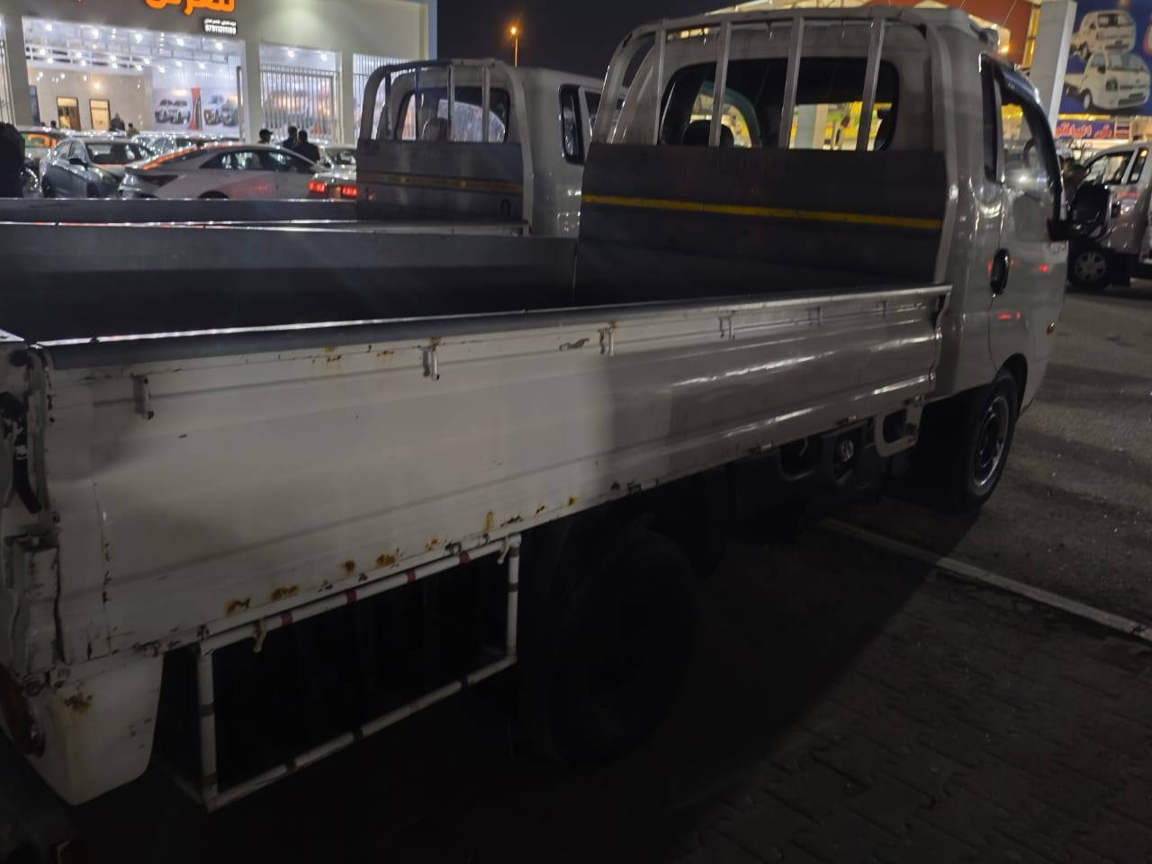 كيا بنكو ٢٠٠٩ مكفوله كير اكسل محرك بلادي ٣٠٠٠ سبلاين مسكر تخم تاير جديد حداديه جديده معلايه وركه وتاير سياره جاهزه للعمل السعر ٨٥ بيهه مجال رقم قادسيه ***********
