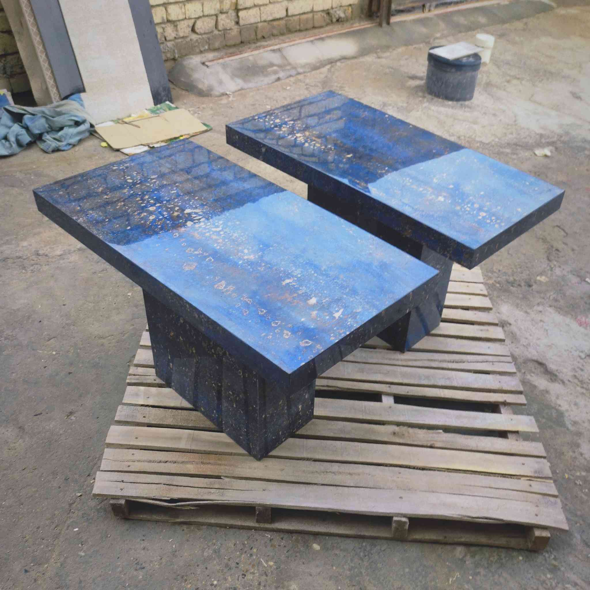 ✨ اللهم صلِّ على محمد وآل محمد ✨
🔹 طاولة بورسلين فاخرة (ميز ديكور عصري)
بتصميم أنيق ولمسة فنية مميزة تضيف فخامة لأي مكان 🔥
📏 المقاسات:
الارتفاع: 50 سم
العرض: 45 سم
الطول: 80 سم
🎨 نوع النقش: بورسلين بنقشة Galaxy Blue (المجرة الزرقاء) 🌌
ألوان عميقة مع تأثيرات ذهبية تعطي إحساس بالفخامة والرقي
💎 مناسب:
صالات الاستقبال
المكاتب
الديكور العصري والفاخر
📌 حسب الطلب تم تنفيذ هذا العمل بإتقان عالي
🌙 ختامية مباركة لشهر رمضان
نسأل الله القبول والطاعة 🤍
🏭 معمل الأخوين
إبداع مستمر… وجودة تثبت نفسها
📲 للاستفسار والتواصل:
واتساب***********
            ***********
فيسبوكhttps://www.facebook.com/share/1CSZgZLsjg/
إنستغرامhttps://www.instagram.com/a_4esi?igsh=eGppcWZkenc1d25t
راسلنا مباشرة وننفذ لك أي تصميم على ذوقك ✨
