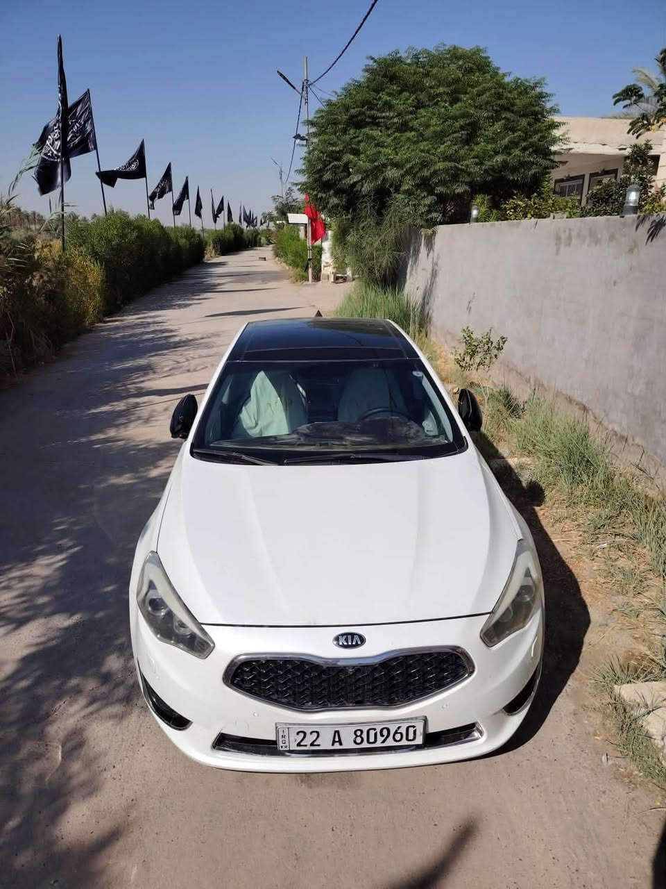 للبيع. كيا. كادنزا 2014.  V6/3500 
خليجي وكاله الگاصد. فول مواصفات 
بدون حادث بيهه بارد  وكلير باب خلف سايق 
محرك مبدل رواجز مفتوح وجه فقط 
كير كفاله من فتح وعيب 
تخم ويل 19 بلادي 
باتري جديد  مواصفات الفول واضحه بالصور ميحتاج اكتبهم 
درايف شفت جدد شادهم قبل فتره 
تخم نوزلات بلادي  
يعني جاهزه 
هزه جديده لل2027 
تحويل شوكت متحب 
مكاني طويريج كربلاء 
***********
السعر 145 وبيهه مجال. ❤️
