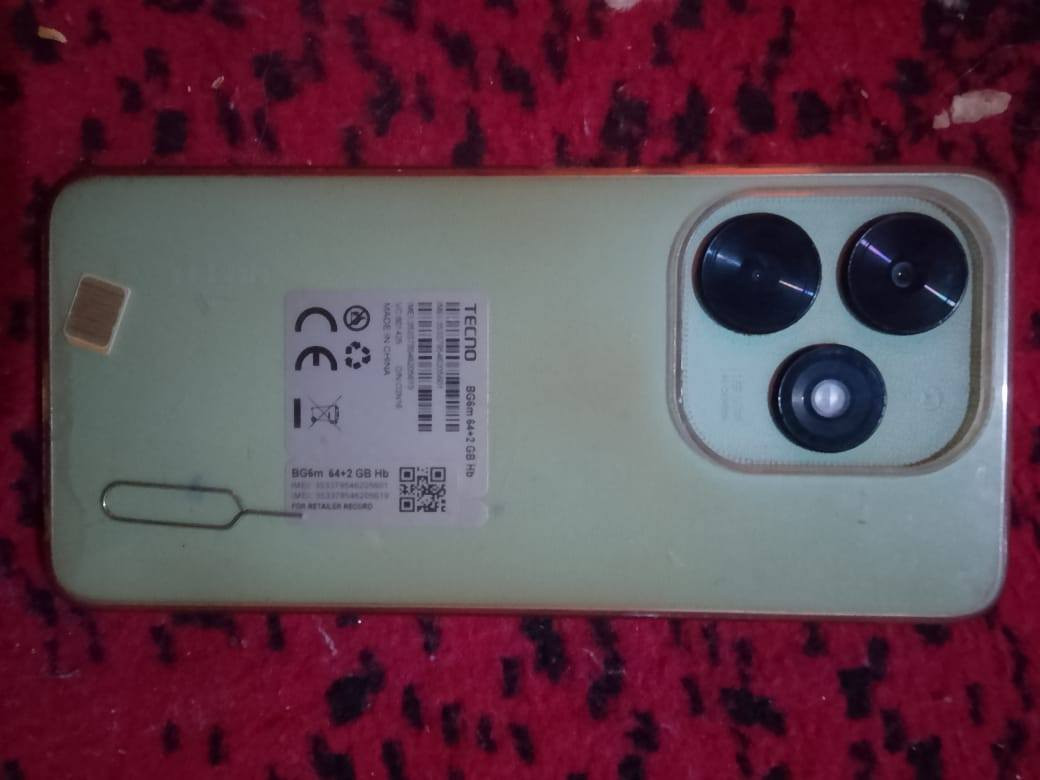 السلام عليكم جهاز تكنو ذاكره 64
للمراوس بايفون 7 بلاص او 8 مراوس فقط ***********
