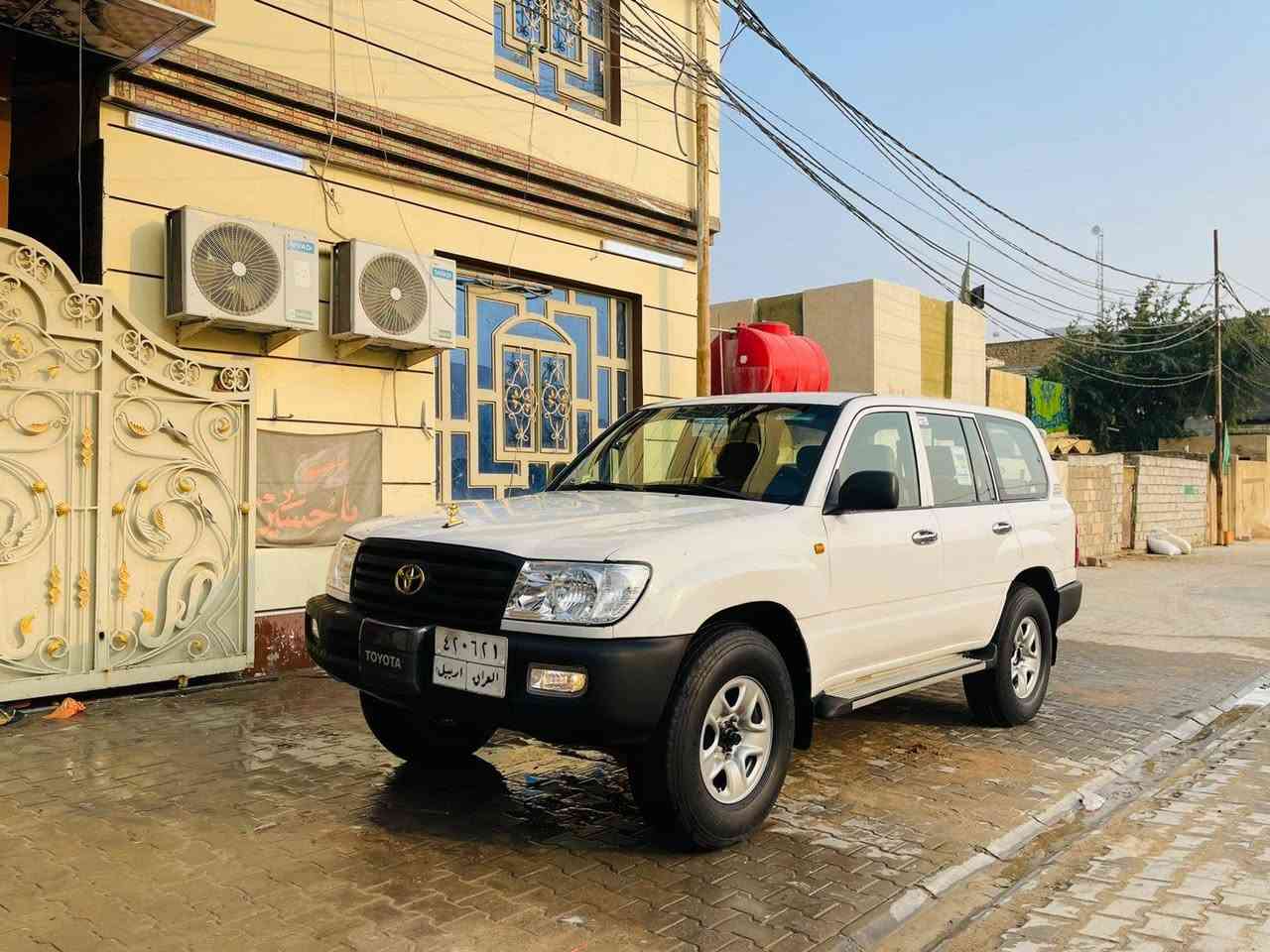 سلام عليكم
السعر 178 وبيه مجال 
لاندكروزر سلك 2005 رقم أربيل 
سياره بيه جاملغ امامي صبغ فقط والباقي كفاله عامه 
مكينه وكير مكفولات 
تبريد ثلج 
حدايده شرط ترايك 21 
لوكير شغال فورويل دفع خفيف ثقيل كله شغال 
سبير تعليك 
7 راكب  
تخم تاير بالون جديد 
مكان نجف الاشرف ***********
