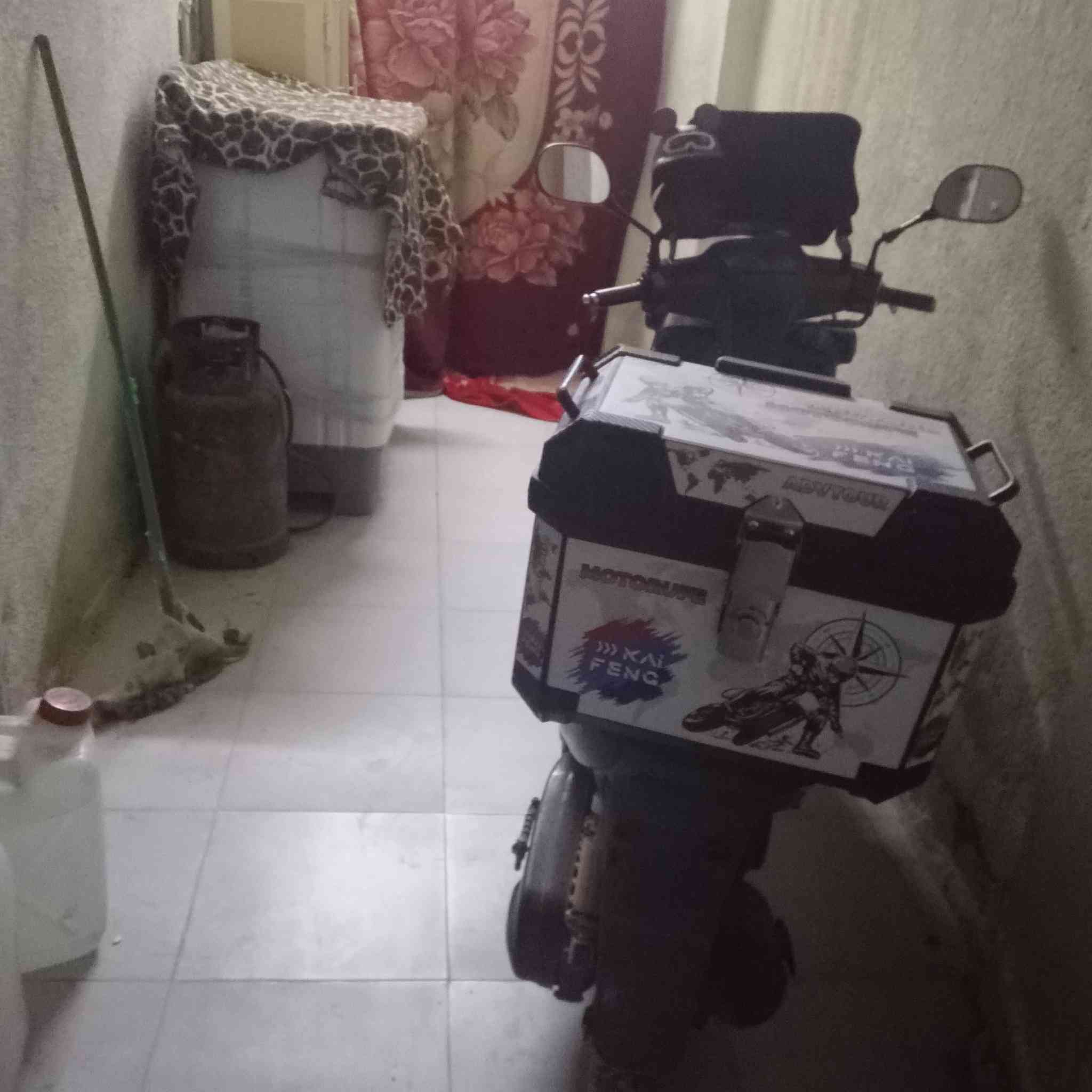 دراجه منغولي ام سله 60
دراجه حلوه نضيفه نكره سلف كلها شغاله كهربائية مكينه نضيفه 
السعر 400.000الف هذا رقمي *********** +متواجد على فيس
