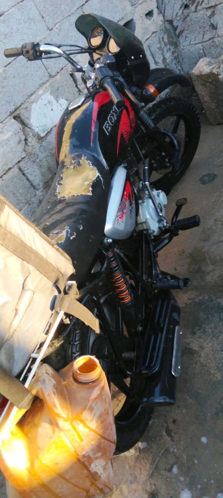 بوكسر جبلي أوراق كاملة باسمي مدفوع كمرك مامرقمه 
2022 الاعلام