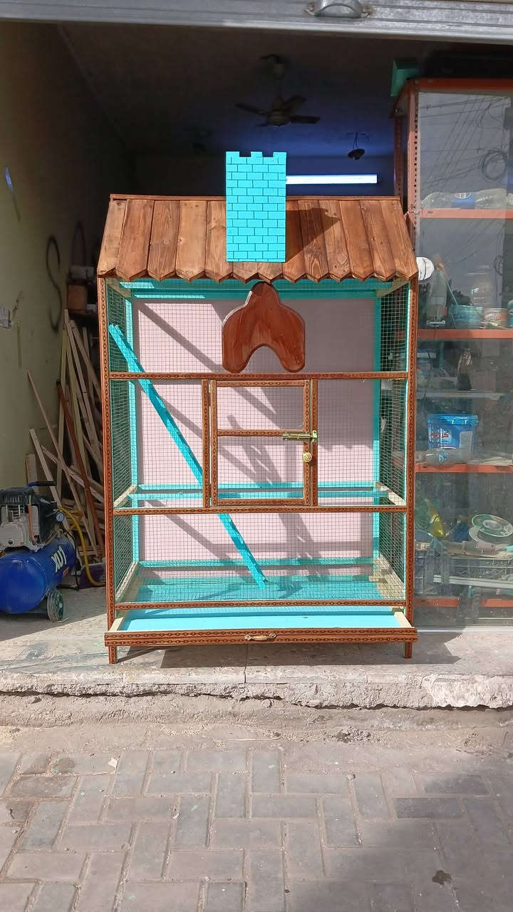 قفص متاح خشب صاج ثقيل
التفاصيل 
الارتفاع متر و60
 العرض متر و 5
النزال 60سنتيم
مجر تنضيف + مجر اكل 
درج العدد 1
المكان بغداد السفير العبيدي
#توصيل لايوجد 
السعر خاص

للاستفسار أكثر ***********
