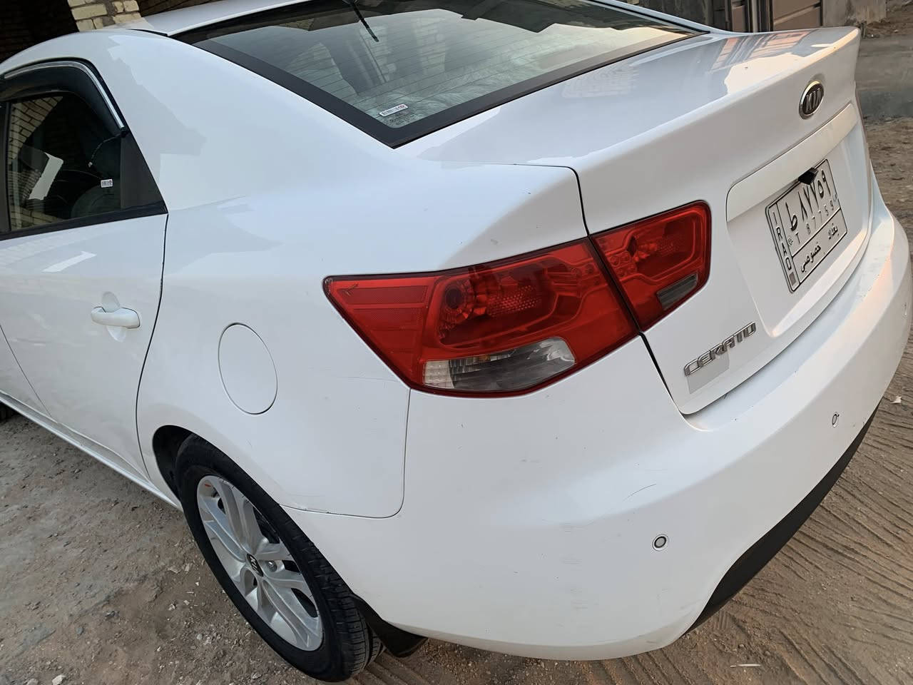 السلام عليكم كيا سيراتو 2011 خليجي مكفوله من الصبغ والتبديل رقم بغداد سيارة جديده بمعنى الكلمه بيه بارد باب السايق فقط محرك كير تبريد تخم تاير كله كفاله مكاني الحصوه السعر 107 بيه مجال ***********
