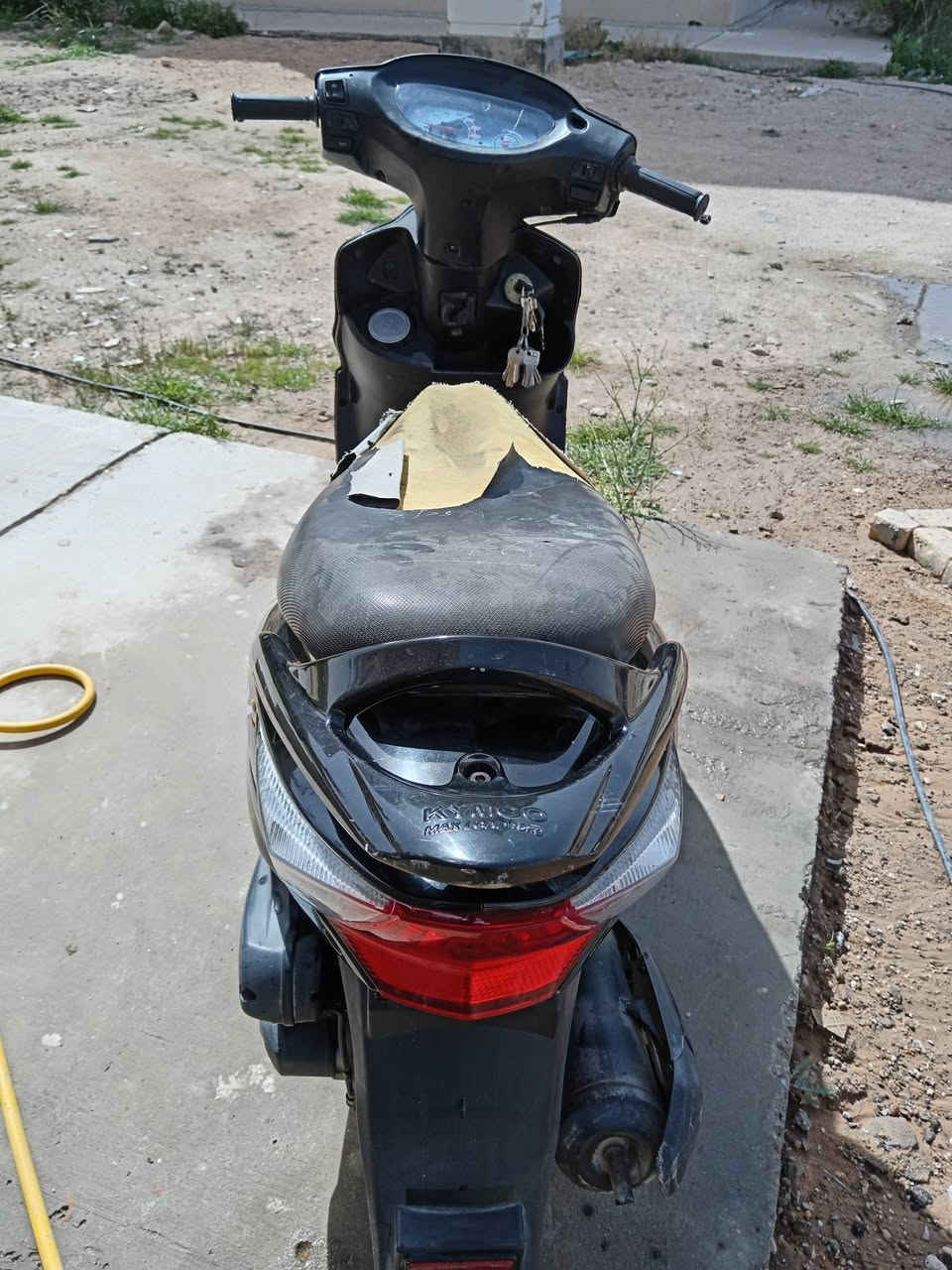 دراجه كامكو v2 مامفتوح بيهه برغي شغلهه توصلني لشغلي وترجعني للبيت لا مفتوح ولا مجفت ولا مصلح كولشي ماكو حت البرغي ع البلادي وكيلهه موجود اوديك عليه تسوي مكاتبه تجي تشوف وتفحص وترايك لمكان ليعجبك
 اتصال او واتس اب 
***********
