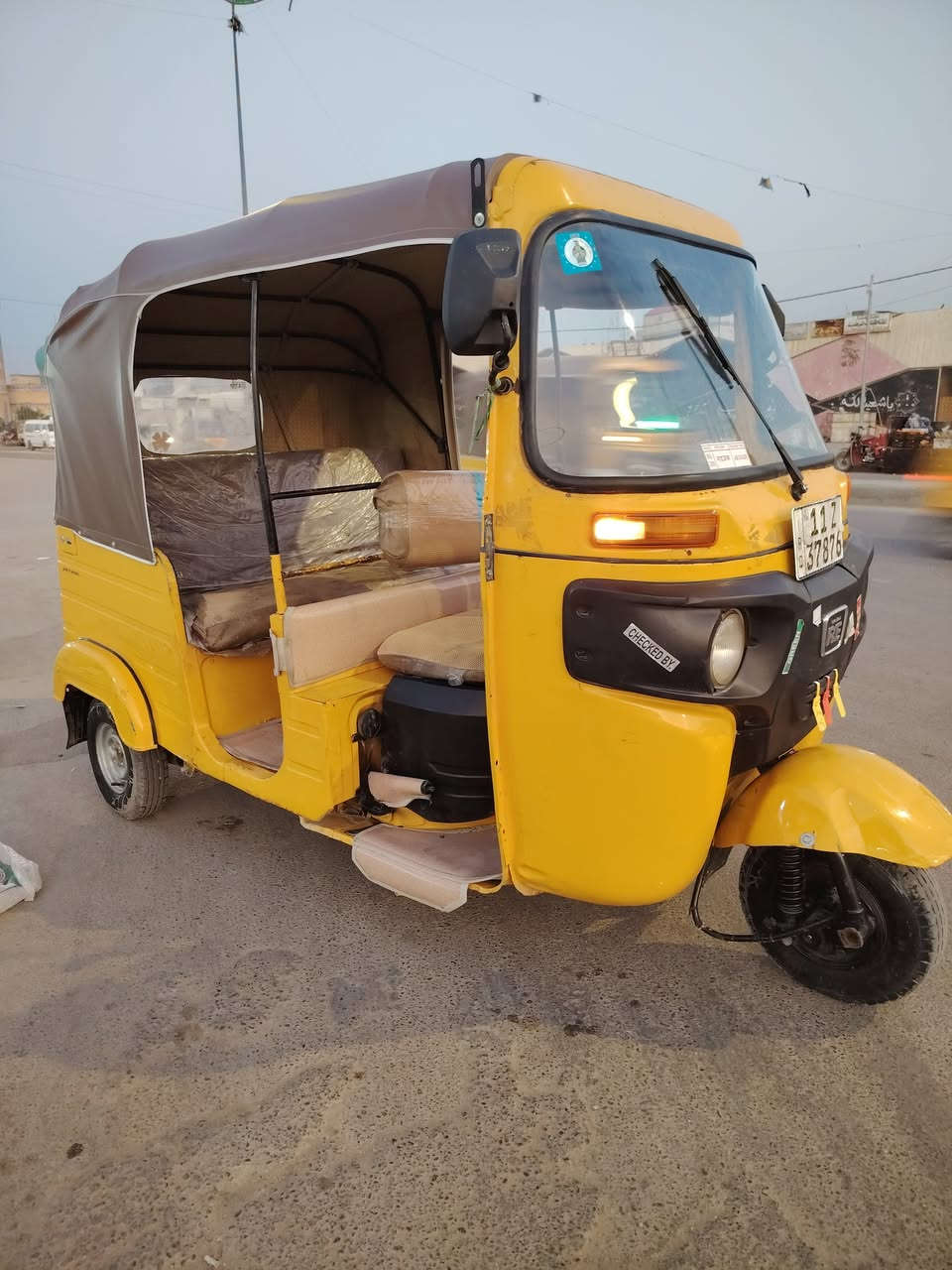 سلام عليكم تكتك موديل 2019 شهر 11رقم وسنويه تحويل لا تنقيص ولا تبخير السعر 5800عنوان مدينه صدر قطاع 18 يريدها اتصل ***********
