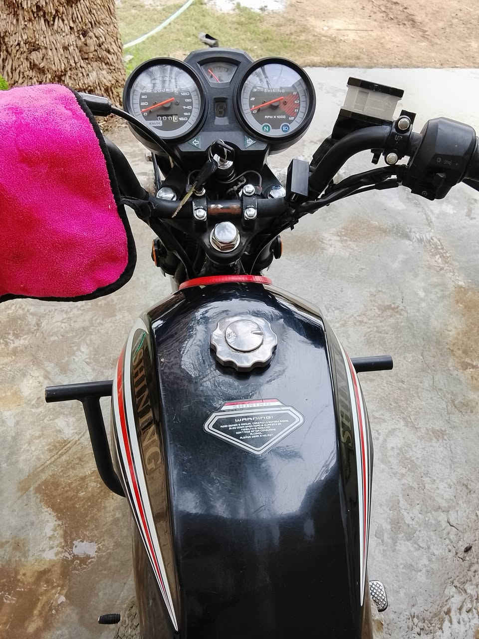 دراجه شاينك موديل ٢٣
رقم نكليزي وسنويه بسمي
دراجه خير من الله مابيها نقص كبل لشارع
للستفسار خاص مفتوح 
رقم ***********
مكاني بعقوبه العباره منطقة حدمكسر
