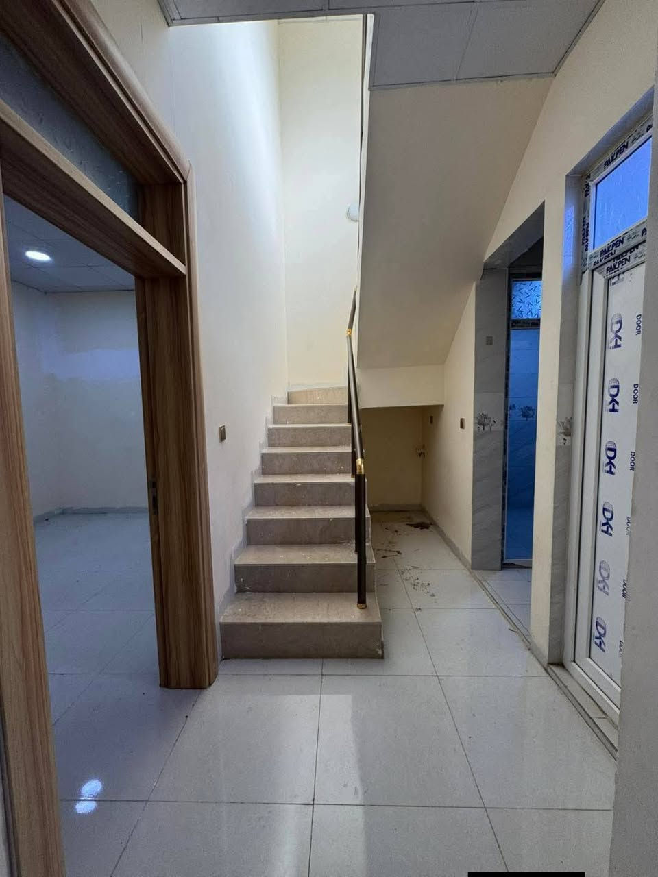 کــــــــــــــرێ کــــــــــــــرێ لانســــــــــــــــــــــــــــــتی🙋🙋
ئـەم خــانوو هــــــەربـــــــۆکـــــــــرێمــــــــان ڕووکـــــــــــــن

ئـــــــەم خـــــانـووە بــۆ کـرێ لـە لانــــە ســـــتـــــی 200 متری ســەربـەخــۆ نـزیک مارکێـتـەکـەیـە👉👉
دوو ژور نـوسـتـن 🌷🙋🙋

ز.م***********م ســـــــــاڵــــــــــــح کــــــــــــرێ
*********** پـــاشــــــــــــــــــــــــــا کــــــــــــــــــــرێ
