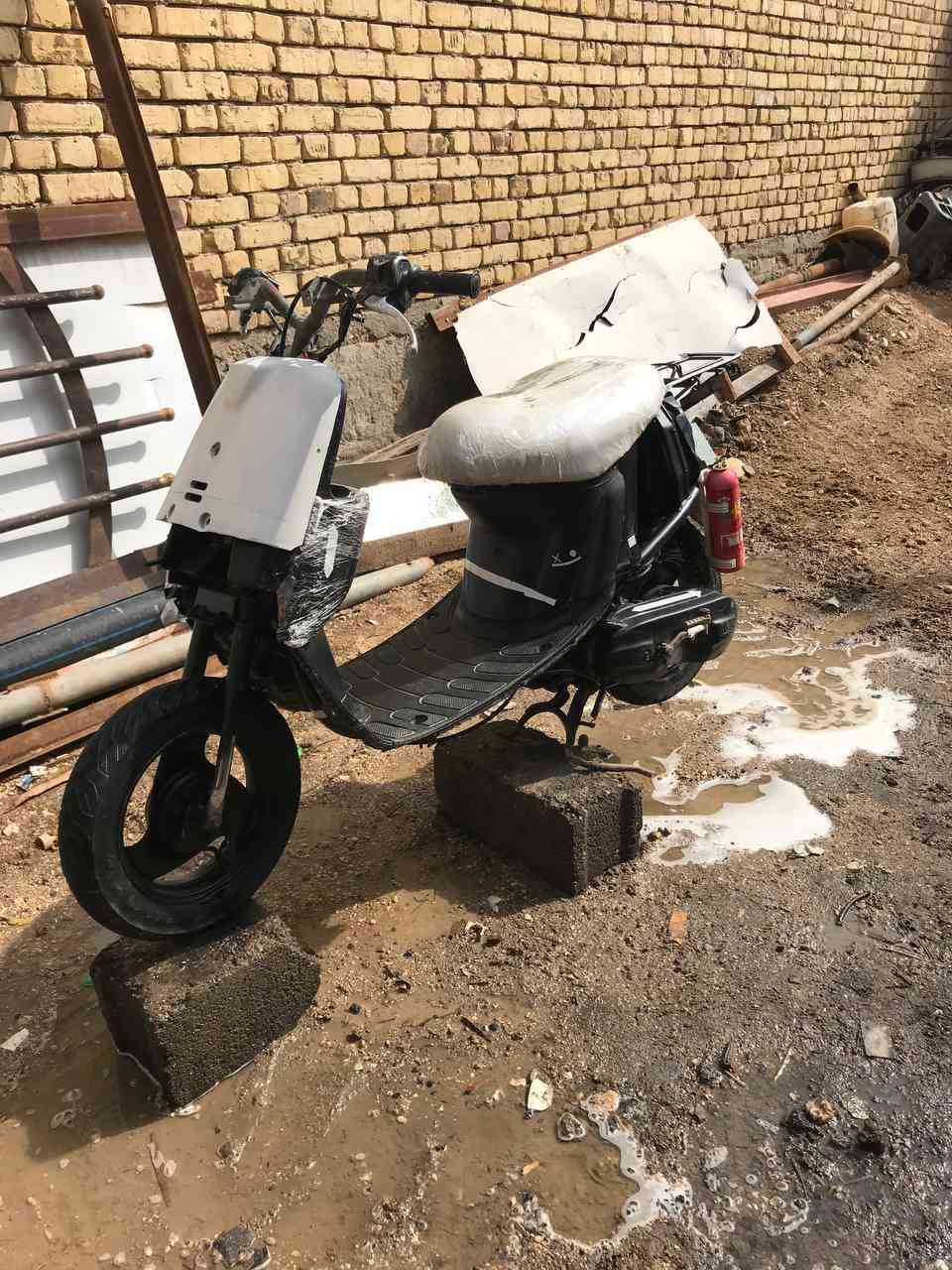 سلام عليكم شباب دراجه بتره ومنغولي حربيه اثنينهن شلعه ومعدل خير من الله ناصريه مركز ***********
