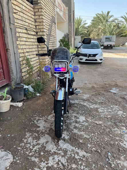 سلام عليكم شباب  عندي دراجه للبيع  ايراني سيبان موديل 26 دراجه جديده دراجه شخصيه إليه تكون ممشتغله تليڤري الدراجه ماشيه 1900 بعدها مماشيه حتى 2000  دراجه كامله مكفوله من كل شي بصمتين اوراق موجوده كامله المكينه 200 الدراجه نازله 2025/بشهر الثامن 8 / يوم 3 ع ايدي منزلها رمبه ومتتعوبه مطالع بيها شاهد الله ملتي بشغل ع كد شغله اجيبها وارجع دهن كله MZer وبانزين كله محسن مداريها مكاني بغداد الدوره السعر مليون قفل والي مو شراي لايكسر بحلال العالم كل شي بسعره موجود والي ميعجبه المنشور خلي يكلبه ***********
