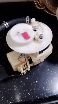 عبوة وفيتبم مال رمبة كاملة  جديدة مال كولدن 1800 السعرر  200 مكان بغدا...