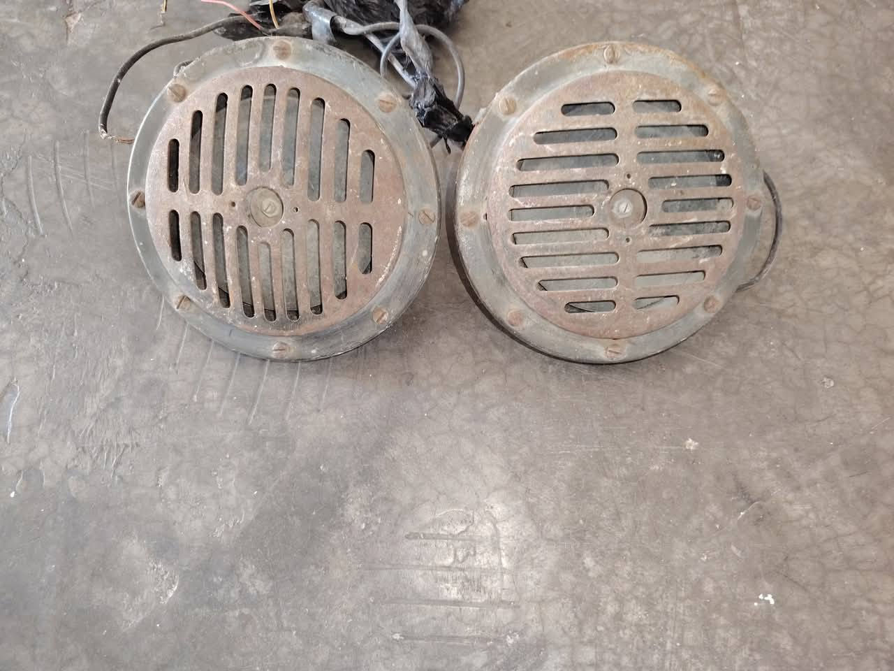 متاح هورن بوش موسسه بس لوك ودكه تخبل تسمع وتاخذ ب 225 بغداد مدينة الصدر ***********
