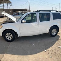 للبيع باتفندر ٢٠٠٦ السيارة صبغ ابلاد ما مصبوغة عدة بابعكس السايق شبر  ...