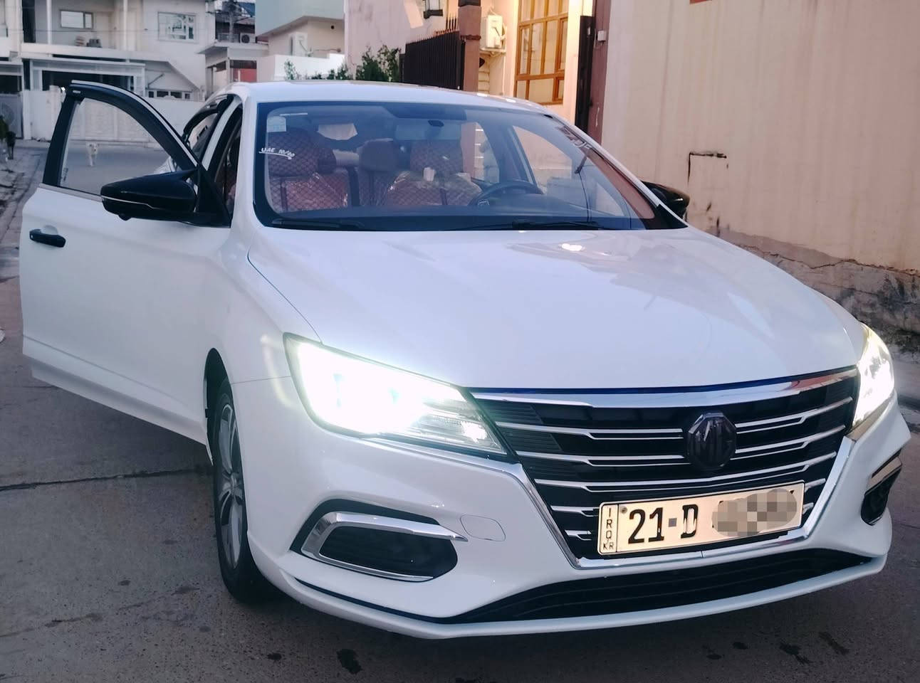 MG 5 2024 Luxury – فول مواسفات
🚗 ﷽

📅 مودیل: 2024

📍 تەنها 40,000 كم ڕۆیشتوو – وەک نوێ 🔥

✨ مواصفاتەکان:
✔️ فول فول (ئەعلى فئة)
✔️گوشين (جلد)
✔️ گوشين گەرم (Heater)
✔️ هەردوو گوشين ى پێشەوە کارەبایی
✔️ بصمەی دەرگا (Keyless Entry)
✔️ بصمەی ستارت/کوژاندن (Push Start)
✔️ حاسە (Parking Sensors)
✔️اوتۆ هۆڵد
✔️بريك بەسمە
✔️ کامێرای 360° 📸
✔️ سلايت (Sunroof) ☀️
‏✔️ Apple CarPlay & Android Auto
✔️ 6 سەماعة 🎵

✔️ زۆر زۆر خاوێن و جوان ماوه
✔️ هیچ هيجى نيه بێ سبوخە – هەموو شتێک بە شەرت
✔️ یەک دینار مەسرووفی نيه
وە نزیک 5 گەلا جوانکاری بۆ کراوە 

✔️ سەنەوی تا 2029
✔️ هەزە تا 2027
✔️ هیچ نوقسانێکی نیە

💰 نرخ: 118 (مەجالی کی زۆر کەم)

📞 تکایە موشتەری نی بێزارم مەکە 😊
📲 *********** – لە خزمەتتدام

📅 مودیل: 2024
📍 تەنها 40,000 كم ڕۆیشتوو – وەک نوێ 🔥

✨ مواصفاتەکان:
✔️ فول فول (ئەعلى فئة)
✔️گوشين (جلد)
✔️ گوشين گەرم (Heater)
✔️ هەردوو گوشين ى پێشەوە کارەبایی
✔️ بصمەی دەرگا (Keyless Entry)
✔️ بصمەی ستارت/کوژاندن (Push Start)
✔️ حاسە (Parking Sensors)
✔️اوتۆ هۆڵد
✔️بريك بەسمە
✔️ کامێرای 360° 📸
✔️ سلايت (Sunroof) ☀️
‏✔️ Apple CarPlay & Android Auto
✔️ 6 سەماعة 🎵

✔️ زۆر زۆر خاوێن و جوان ماوه
✔️ هیچ هيجى نيه بێ سبوخە – هەموو شتێک بە شەرت
✔️ یەک دینار مەسرووفی نيه
وە نزیک 5 گەلا جوانکاری بۆ کراوە 

✔️ سەنەوی تا 2029
✔️ هەزە تا 2027
✔️ هیچ نوقسانێکی نیە

💰 نرخ: 118 (مەجالی کی زۆر کەم)

📞 تکایە موشتەری نی بێزارم مەکە 😊
📲 *********** – لە خزمەتتدام
