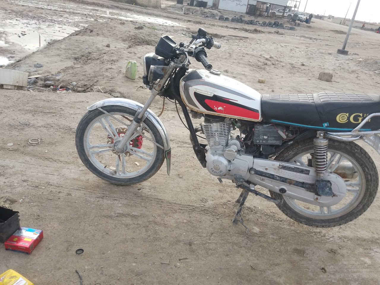 للبيع @ 
دراجه سيفان موديل23 جاهزه من كل شيئ 
اوراق سكنر السعر خاص 
مراسله او اتصال ***********
