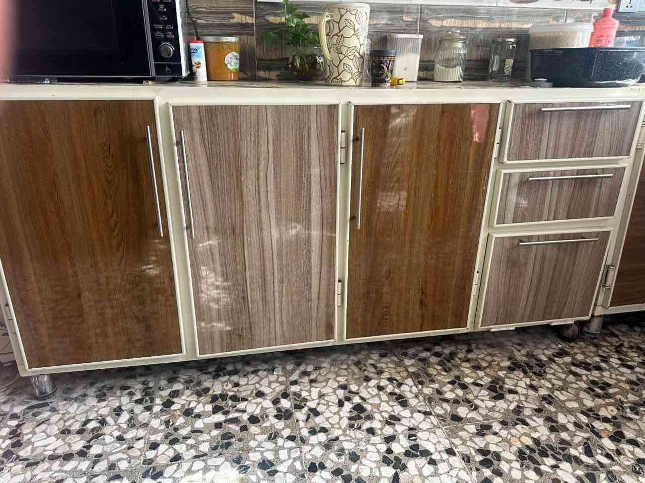 كاونتر 3قطع للبيع 175الف تواصل واتس اب ***********
