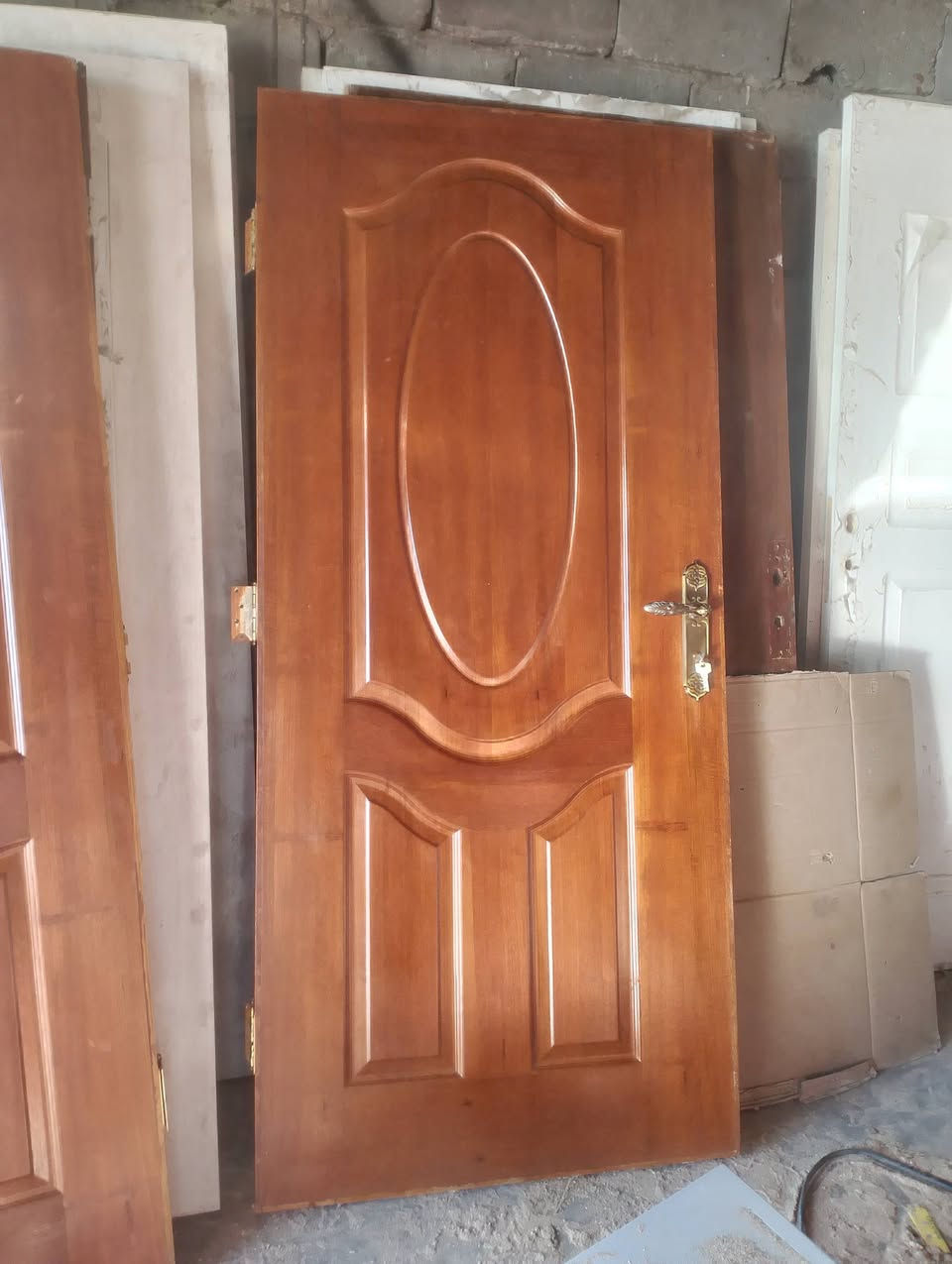 عندي أبواب خشب مستعمل صاج عراقي للبيع أرتفاع مترين عرض 89العنوان أبوغريب خان ضاري  رقم الهاتف ***********،***********
