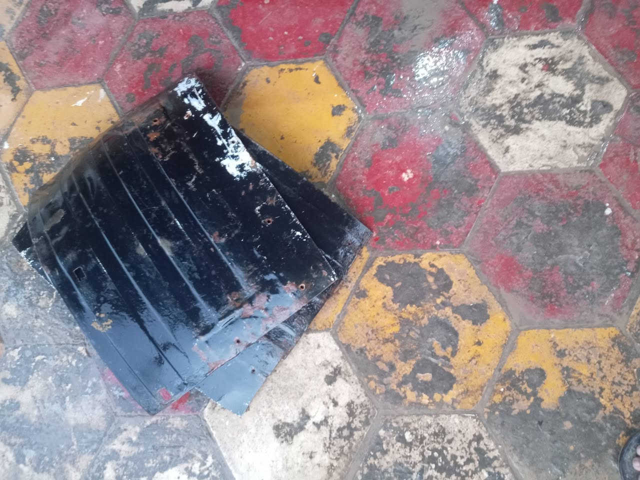 سلام عليكم جاملغات المانيات نص جيئف مال قماره وربع مراوس بجيئف مال قماره وربع ***********
