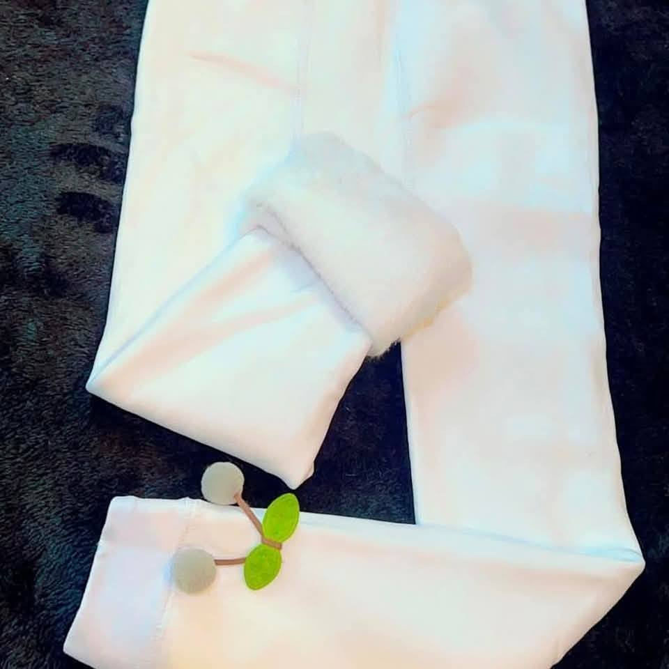 عاجل عاجل تم تكرار الكميةستريج نسائي وبناتي
خامة عالية الجودة سعر قديم 5000الاف 
متوفر لونين ابيض واسود كريستال 
سعر عرض  2000فقط انتهزو الفرصة الكمية محدودة


**إذا كنت صاحب هذا الإعلان وتريد حذفه لأي سبب، رجاءا أرسل رسالة إلى الدعم الفني**