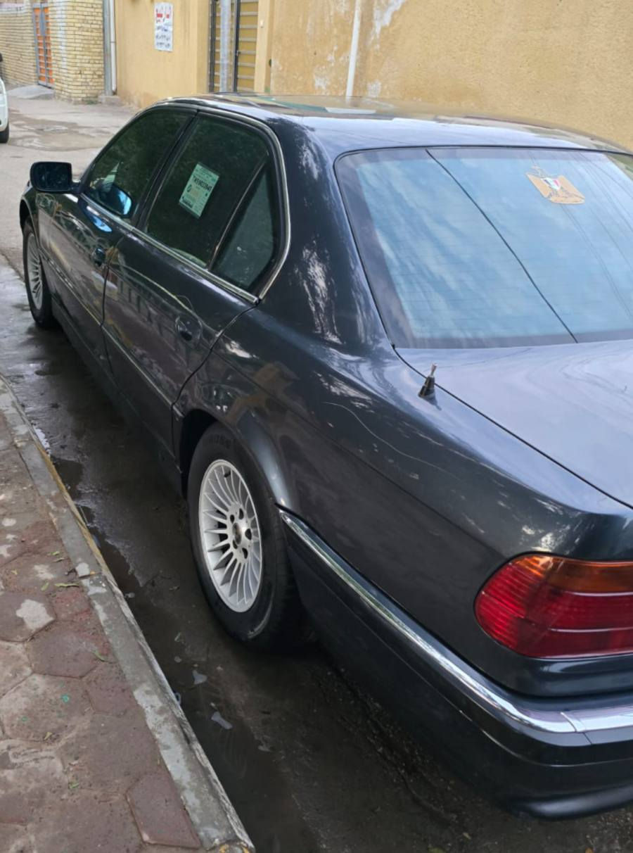 خفاش موديل 96 محدث بجم 2000
730 اصل بغداد مشروع وطني رقم مميز 
مصبوغه عام جماليه 
كير مكينه كفاله 
السياره جاهزه وخير من الله 
السعر 80 وبيها مجال 
العنوان واسط مركز مدينه 
غير متواجد ع الفيس 
***********
اتصال + واتساب
