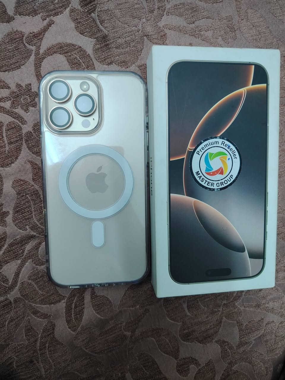 16 برو ماكس بطاريه 100 داخل ضمان ذاكره 256. مكاني بابل الاسكندرية 
***********
