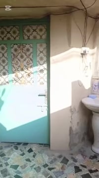 نصف قطعة للايجار في منطقة الحميدية استقبل وغرفه نوم جوه وغرفه فوك المس...