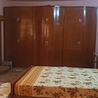 غرفة نوم • نجارة خشب • جديدة