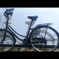بايسكل بناتي ياباني للبيع لون اسود مكفول من اي ناحيه رقم الواتساب 0772...