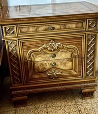 بغداد • غرفة نوم • خشب