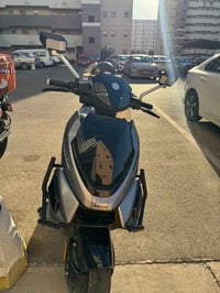 شباب دراجه شحن للبيع استخدام شهرين  فقط دراجه بعدها بحالة وكاله كلش نض...