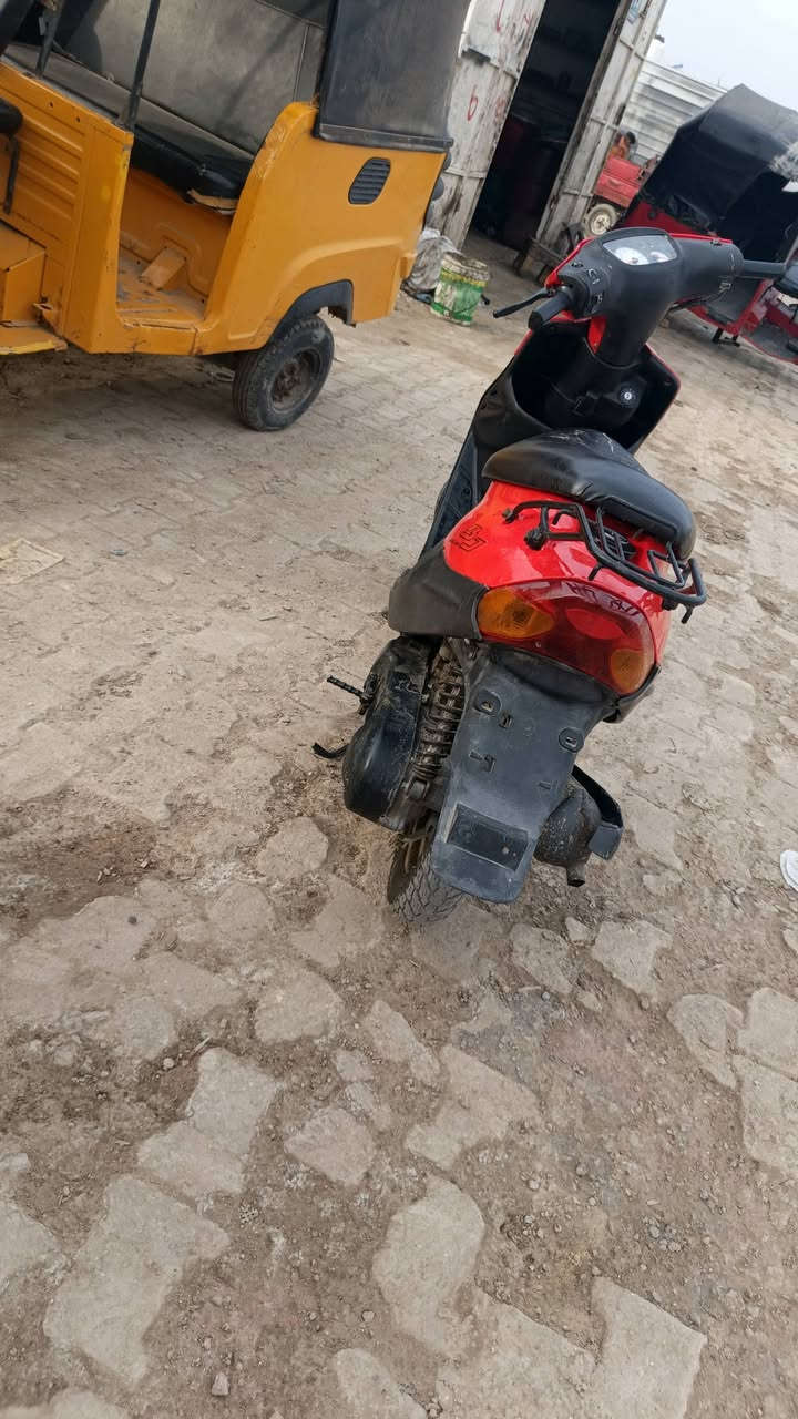 دراجه للبيع سعر 225 بي مجال***********
