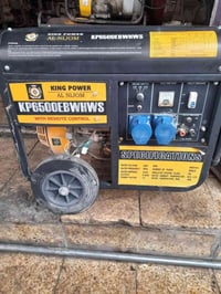 مولد بنزين • ٥ كيفي • نظيف