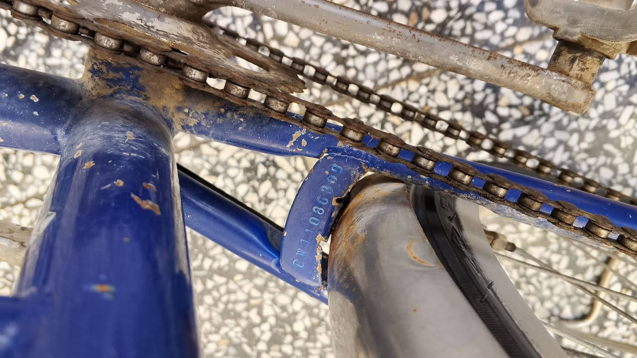 السلام عليكم
بناتي حجم 26 نضيف ياباني شغال كامل  
السعر 75 مكاني بغداد المشتل
واتساب ***********
