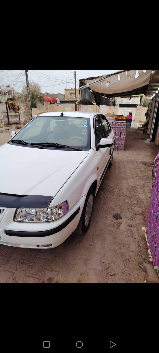 السلام عليكم.... سمند ٢٠١١ جاهزة من كل شي... السعر ٤٨ بيها مجال بسيط.... العنوان ميسان ناحية السلام.... ***********
