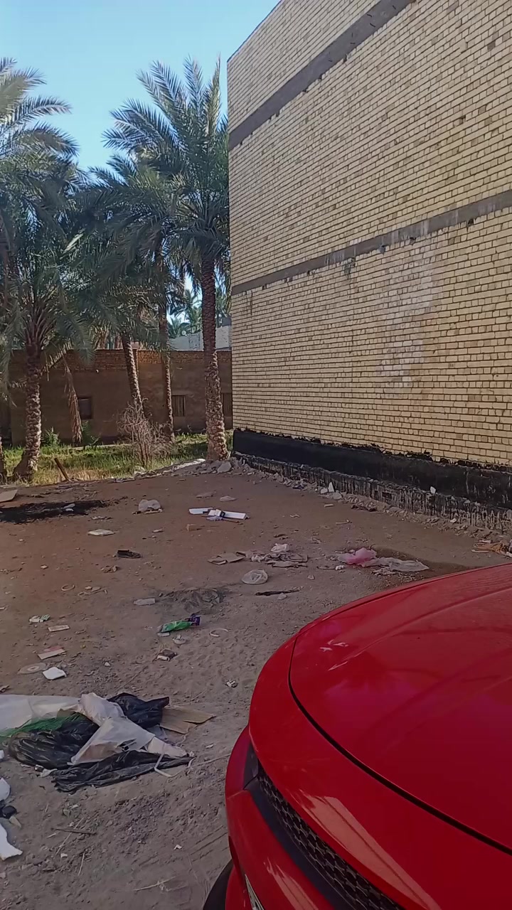 السلام عليكم قطعه ارض للبيع المساحه ١٠٠ م متر عنوان كربلاء حي العباس زراعي سنه 25 قرار محكمه صاحب الارض اي استفسار عن الرقم *********** السعر ٩٥ مليون //***********
