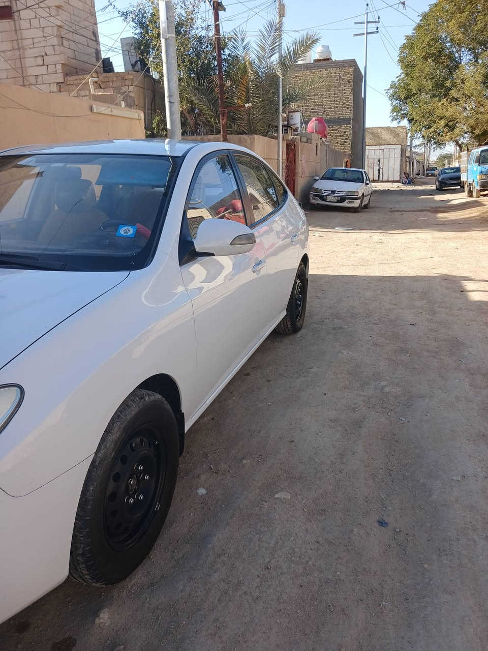 السلام عليكم سياره للبيع النترا صابونه موديل  2011 الف وستيمه دكشن ناصي ماشيه  117 رقم بغداد مكانها بلنجف وبسمي مداور ثاني يوم مبدل بيها بنيد رقم الموبايل للتواصل سعر خاص مامتواجد على فيس(***********)
